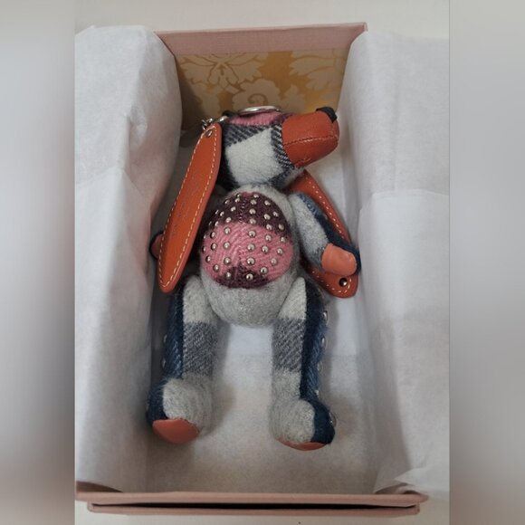 NWOT Burberry Sandra the Basset Hound Cashmere Bag Charm Dog Keychain Satchel